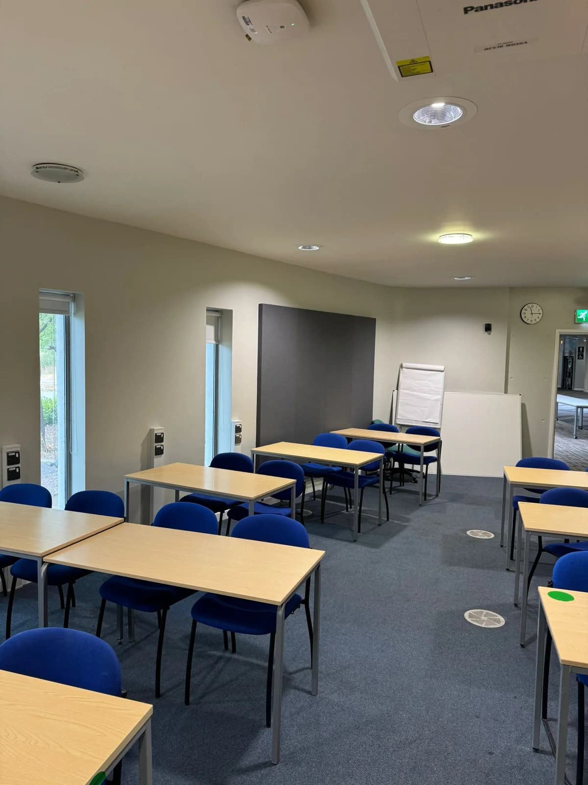 After wall-mounted acoustic panels were installed in the Portland Building teaching room
